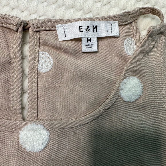 E&M Beige boho sleeveless top raised polka dots Sz M - Picture 8 of 9